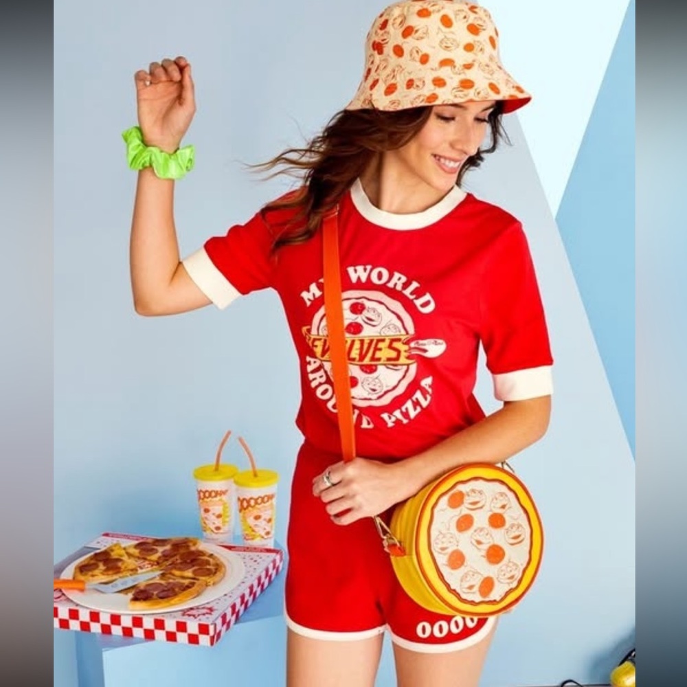 DISNEY NWOT TOY STORY PIZZA PLANET